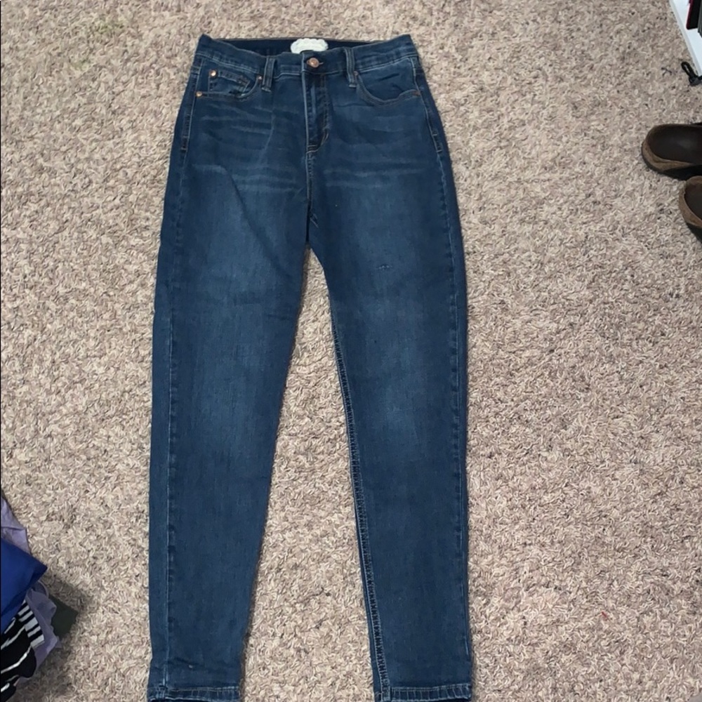 jeans